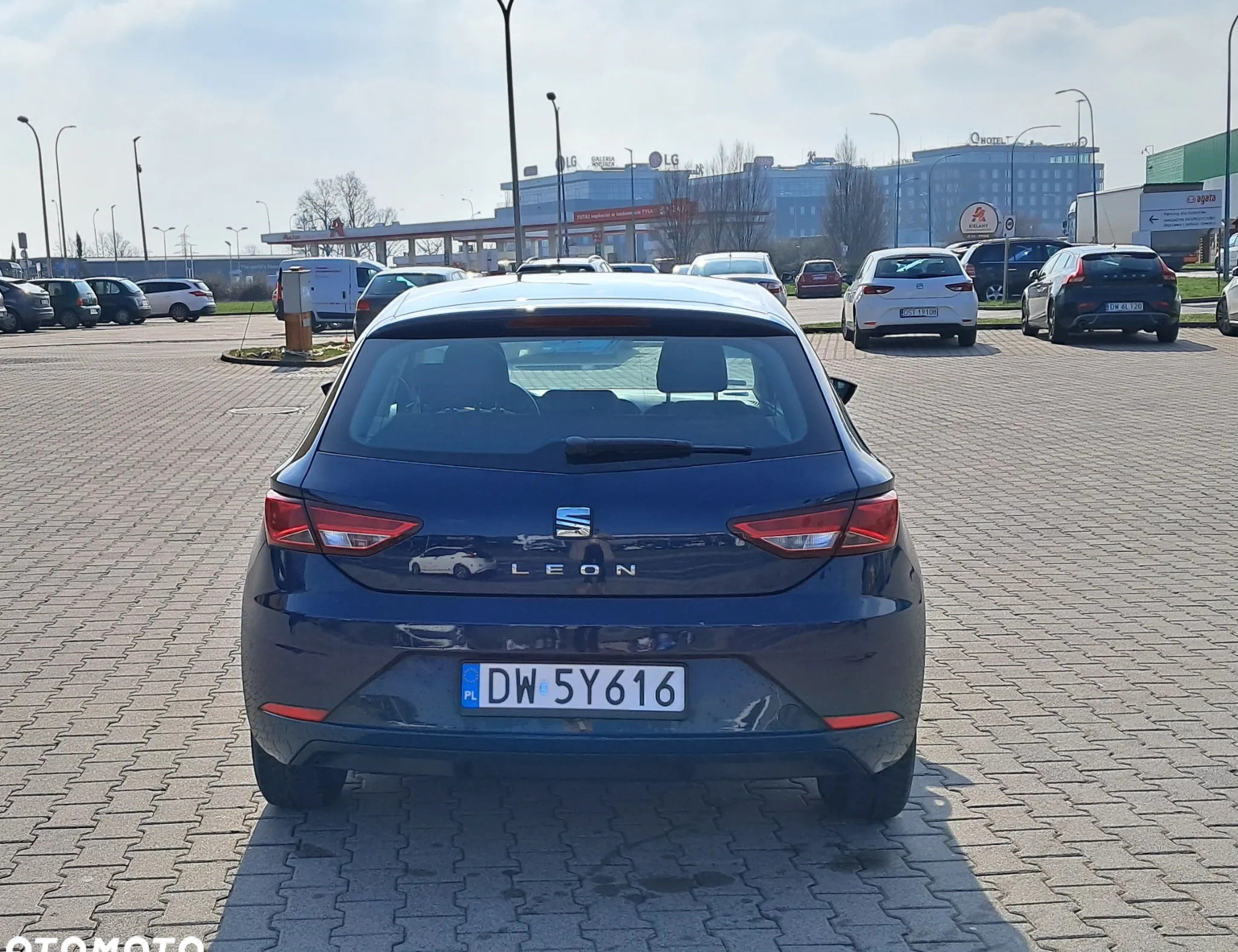 Seat Leon cena 35900 przebieg: 125000, rok produkcji 2018 z Wrocław małe 172